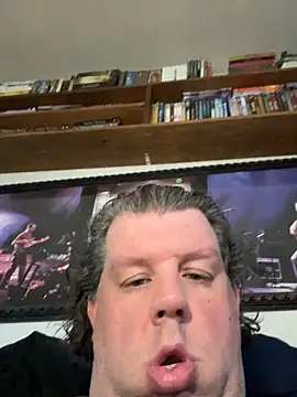 Stephanie1984 online show from May 4, 2026, 5:42 pm