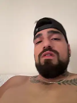 salvagesexxx online show from February 20, 2026, 8:09 pm