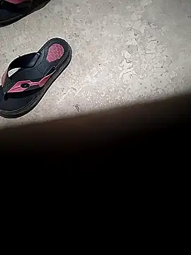 sexy  girls98 online show from December 5, 2025, 4:47 pm