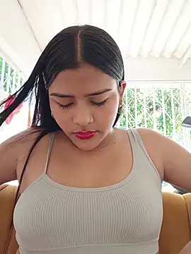 daringxxxhot online show from October 24, 2025, 12:45 pm