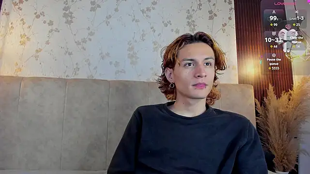 DarcyCullen online show from September 16, 2025, 11:44 am