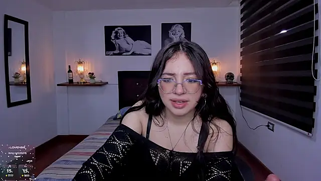 Barbara Jonesss 4 online show from October 22, 2025, 7:24 pm