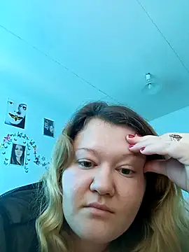 KarmaKisss online show from September 14, 2025, 12:15 pm