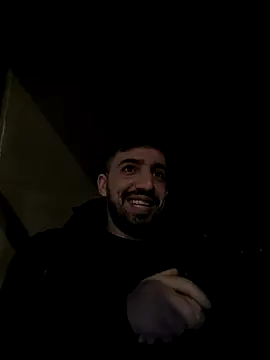 ahmet4090 online show from November 14, 2025, 4:17 pm