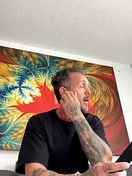 Snapshot of MagicLex1 chatting on October 27, 2025, 4:22 pm MagicLex1 online show from October 27, 2025, 4:22 pm