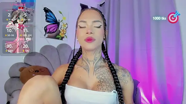 Snapshot of michell_danna chatting on April 4, 2026, 2:54 am michell danna online show from April 4, 2026, 2:54 am