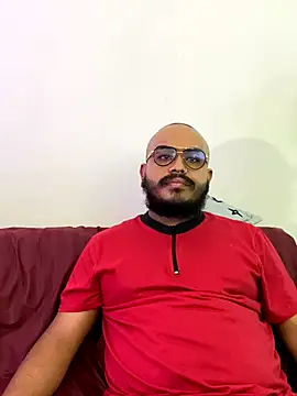  leda swan  online show from September 12, 2025, 2:44 am