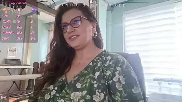 Vesper Vixen online show from February 2, 2026, 3:44 pm