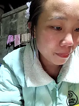 liu-liusexy online show from December 19, 2025, 3:52 pm