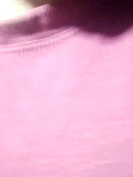 omiu-baby online show from December 19, 2025, 11:01 pm