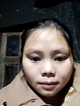 omiu-baby online show from December 22, 2025, 11:02 pm