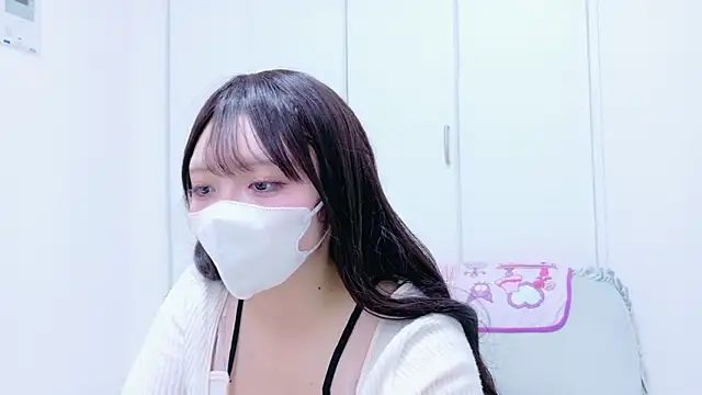 Snapshot of Riria-riri chatting on November 22, 2025, 1:54 pm Riria-riri online show from November 22, 2025, 1:54 pm