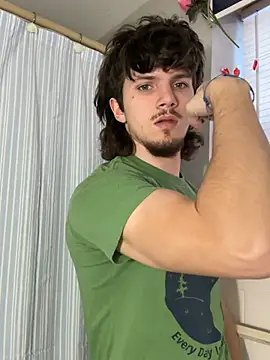 conradical18 online show from February 4, 2026, 10:47 pm