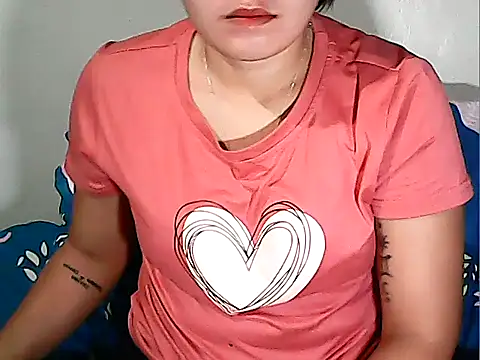 xxkitty27xx online show from October 23, 2025, 11:42 am