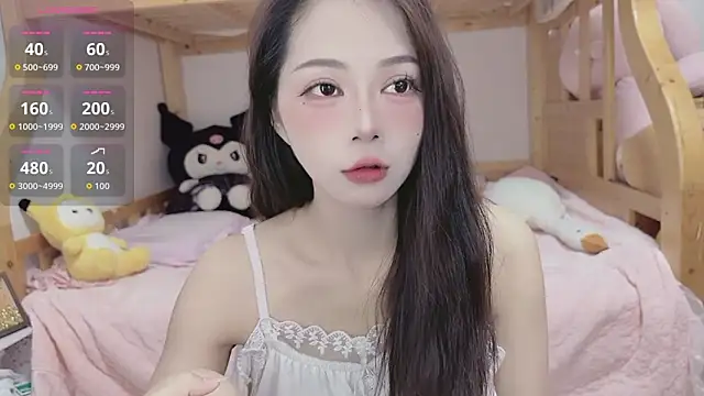 Snapshot of Sue101010 chatting on October 8, 2025, 1:20 pm Sue101010 online show from October 8, 2025, 1:20 pm