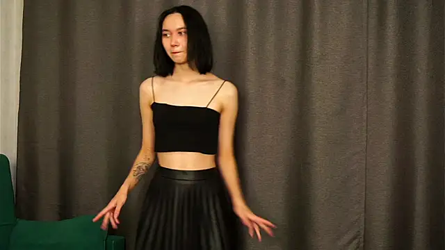 Mollyhub69 online show from September 13, 2025, 10:59 am