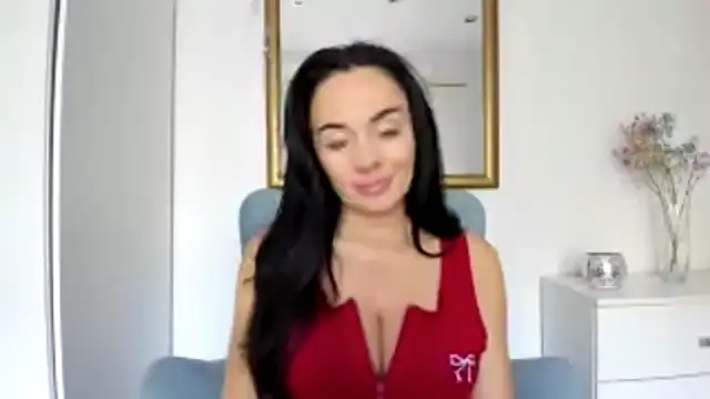 StellaSensual online show from June 12, 2026, 6:34 am