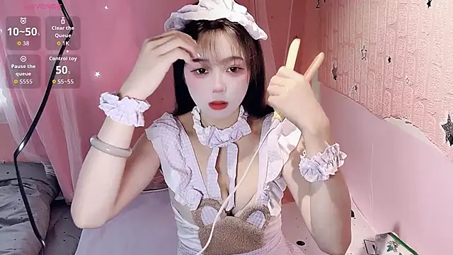 SllamPiveR online show from October 21, 2025, 4:24 am