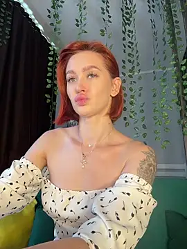 LittleFox    online show from June 5, 2026, 6:42 am