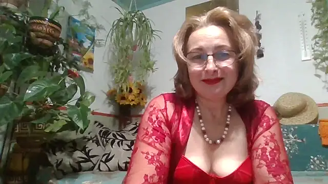 ZhannaLove480 online show from November 18, 2025, 2:54 pm