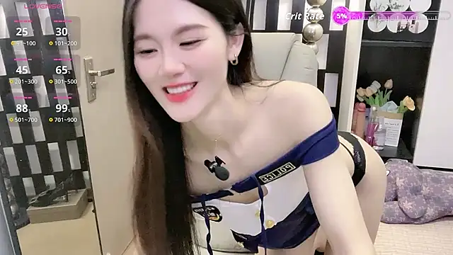 Yueyue-MM online show from February 18, 2026, 4:14 pm