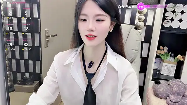 Yueyue-MM online show from April 30, 2026, 12:50 am