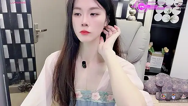 Snapshot of Yueyue-MM chatting on June 30, 2026, 1:50 am Yueyue-MM online show from June 30, 2026, 1:50 am