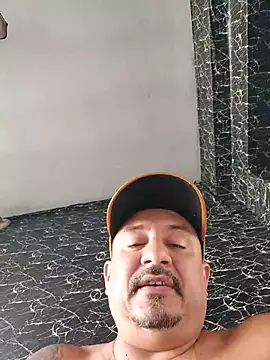 Snapshot of andrerj22 chatting on September 18, 2025, 6:54 pm andrerj22 online show from September 18, 2025, 6:54 pm