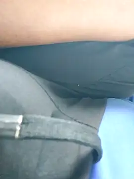 Snapshot of andrerj22 chatting on October 9, 2025, 7:34 pm andrerj22 online show from October 9, 2025, 7:34 pm