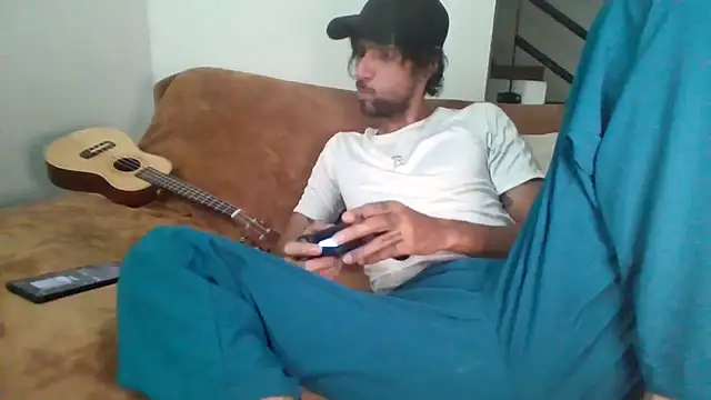 Alejandro92 cali online show from June 25, 2026, 10:47 pm