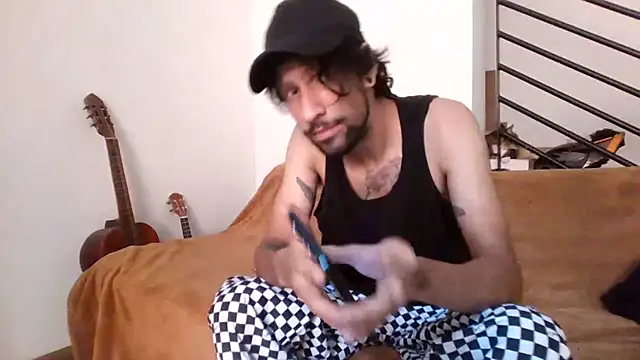 Alejandro92 cali online show from June 30, 2026, 4:19 pm