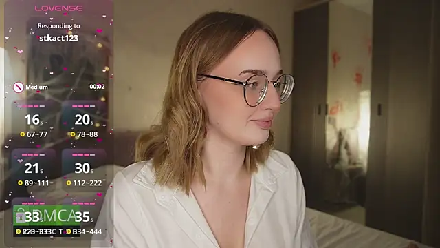 KyotoGlow online show from October 29, 2025, 9:27 pm