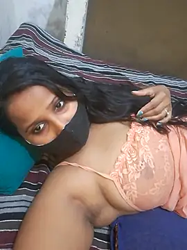 Minu love online show from March 12, 2026, 6:08 am