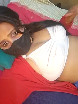 Minu love online show from March 22, 2026, 6:00 pm