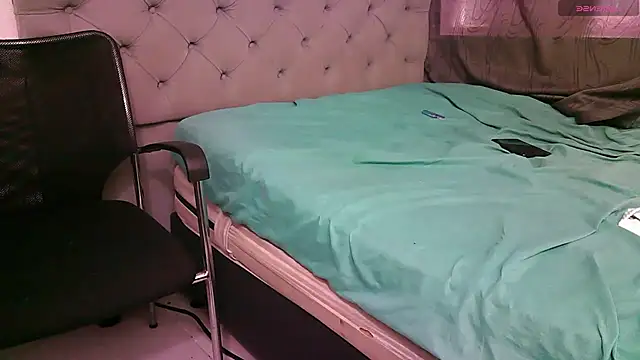 g0lden boss online show from October 14, 2025, 6:31 pm