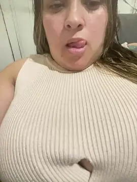 bruna438 online show from March 27, 2026, 11:54 am