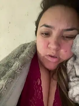 bruna438 online show from May 12, 2026, 12:02 pm
