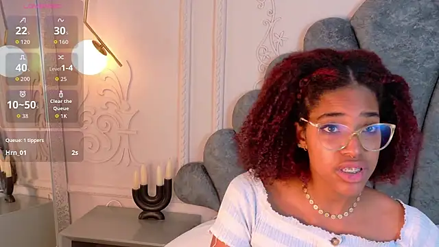 Snapshot of Charlotte-Novac chatting on October 1, 2025, 1:28 pm Charlotte-Novac online show from October 1, 2025, 1:28 pm