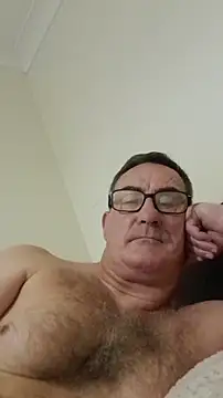 Snapshot of goldenman59 chatting on October 16, 2025, 8:43 pm goldenman59 online show from October 16, 2025, 8:43 pm