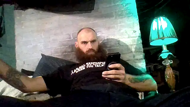 Snapshot of Cowboy815 chatting on September 19, 2025, 5:42 am Cowboy815 online show from September 19, 2025, 5:42 am