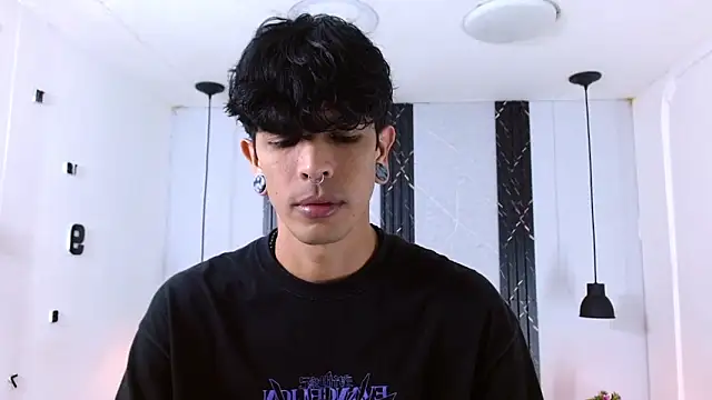 Snapshot of Franvill_Trato chatting on November 13, 2025, 5:45 pm Franvill Trato online show from November 13, 2025, 5:45 pm