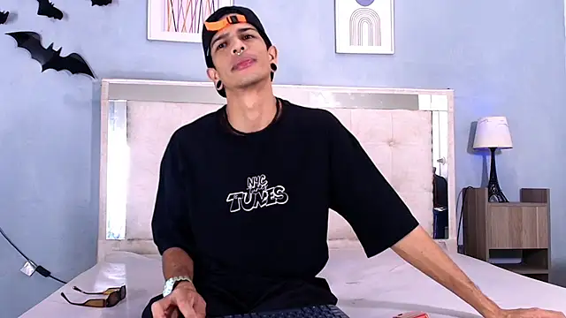 Snapshot of Franvill_Trato chatting on November 14, 2025, 5:11 pm Franvill Trato online show from November 14, 2025, 5:11 pm