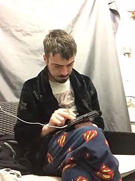 Snapshot of jaycoy22 chatting on March 4, 2026, 8:04 pm jaycoy22 online show from March 4, 2026, 8:04 pm