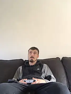 Snapshot of jaycoy22 chatting on March 5, 2026, 12:34 pm jaycoy22 online show from March 5, 2026, 12:34 pm