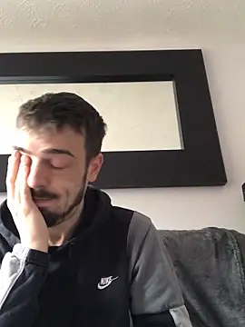 Snapshot of jaycoy22 chatting on March 13, 2026, 9:05 am jaycoy22 online show from March 13, 2026, 9:05 am