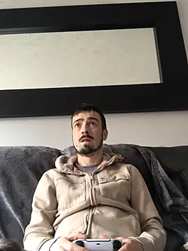 Snapshot of jaycoy22 chatting on March 15, 2026, 11:49 am jaycoy22 online show from March 15, 2026, 11:49 am