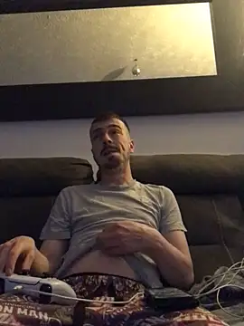 Snapshot of jaycoy22 chatting on March 21, 2026, 11:52 pm jaycoy22 online show from March 21, 2026, 11:52 pm