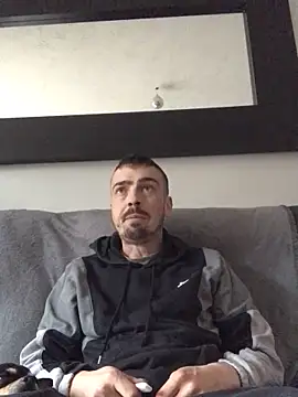 Snapshot of jaycoy22 chatting on March 24, 2026, 4:12 pm jaycoy22 online show from March 24, 2026, 4:12 pm