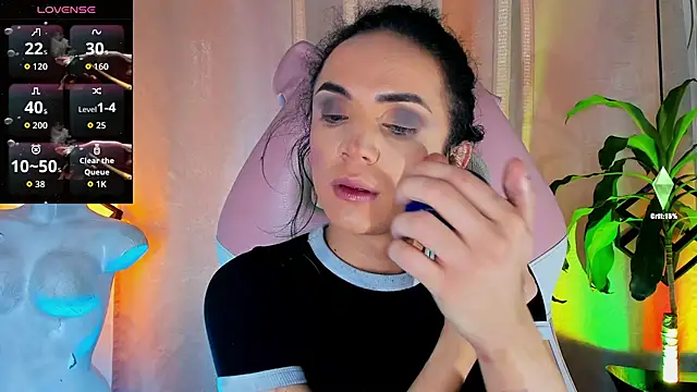 Cristal Gem1 online show from May 30, 2026, 12:13 pm