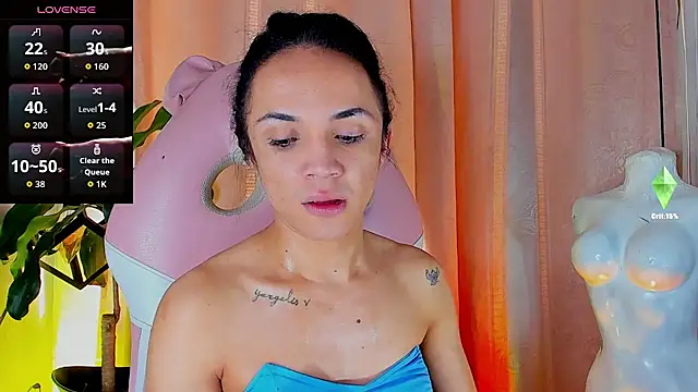 Cristal Gem1 online show from June 7, 2026, 11:47 am